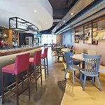 Hotel Centre 3*