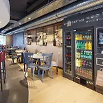 Centre Hotel 3*