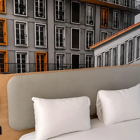Hotell Centre 3*